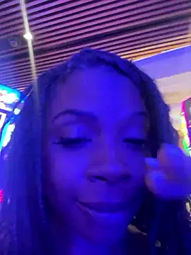 Snapshot of miamiworld chatting on 5, 12, 2024 miamiworld online show from 5, 12, 2024