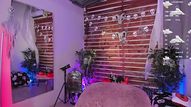 Sapphire Venuss online show from 1, 11, 2025