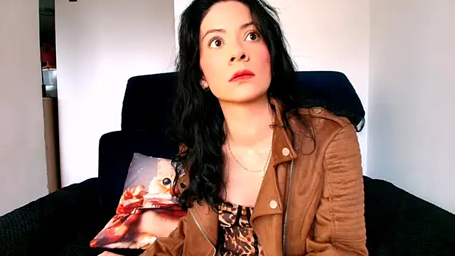miabeautyxx online show from 5, 5, 2026