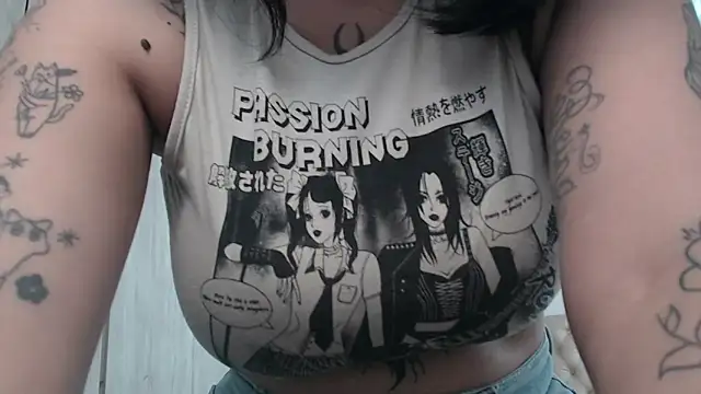 Snapshot of lily_f00x chatting on 21, 11, 2025 lily f00x online show from 21, 11, 2025