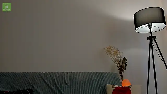 erika hoiree online show from 22, 3, 2025