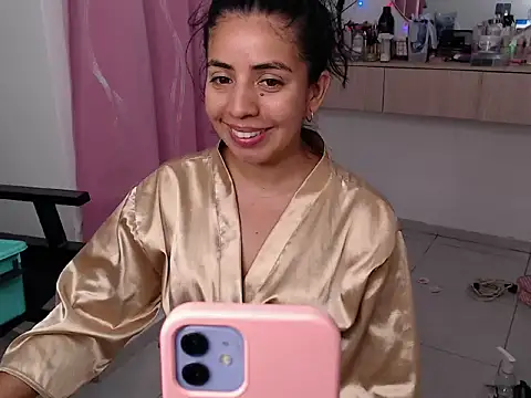 Snapshot of anngela01 chatting on 26, 2, 2026 anngela01 online show from 26, 2, 2026