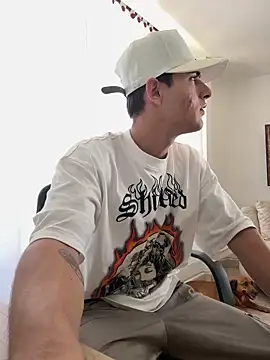 Snapshot of PhilipRich chatting on 2, 4, 2026 PhilipRich online show from 2, 4, 2026