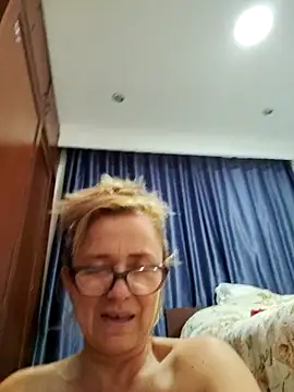 issa soto  online show from 8, 3, 2026