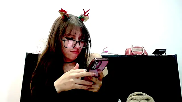 Aurora blossom   online show from 20, 11, 2025