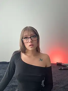 Aurora blossom   online show from 3, 10, 2025