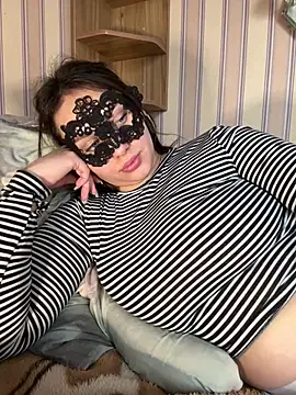 69Laura696 online show from 2, 3, 2026