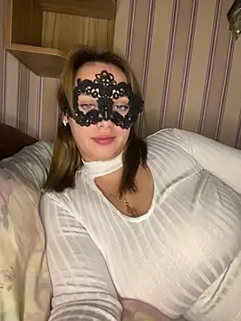 69Laura696 online show from 21, 9, 2025