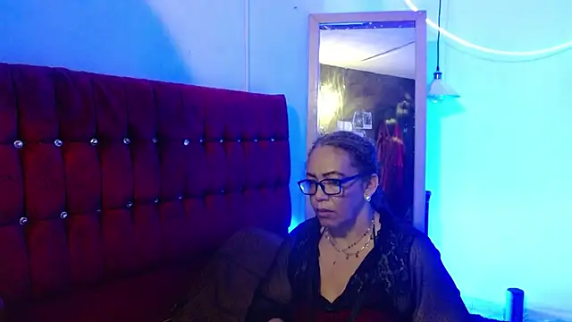 PervertedMature online show from 17, 5, 2026