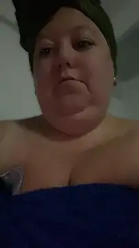 Chloee ep online show from 25, 5, 2026