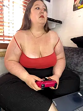 Chloee ep online show from 21, 9, 2025