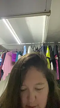 Chloee ep online show from 2, 7, 2026