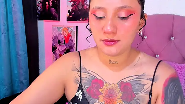 Mila nixon02 online show from 23, 11, 2025