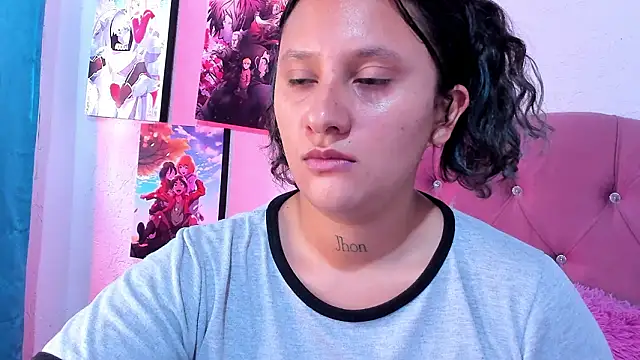 Mila nixon02 online show from 15, 3, 2026