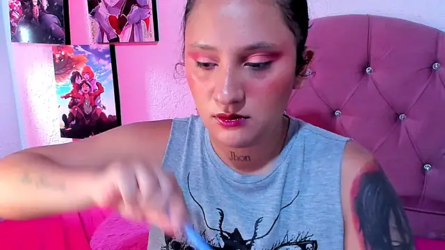 Mila nixon02 online show from 28, 4, 2026