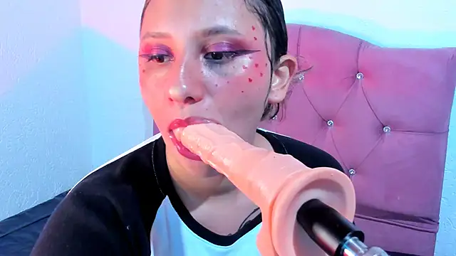 Mila nixon02 online show from 9, 3, 2025