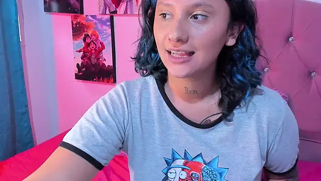 Mila nixon02 online show from 10, 5, 2026