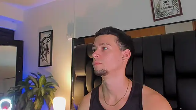 JadeSmiith  online show from 23, 9, 2025