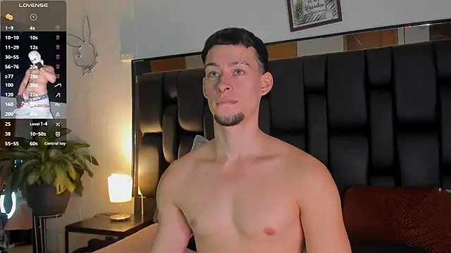 JadeSmiith  online show from 9, 9, 2025