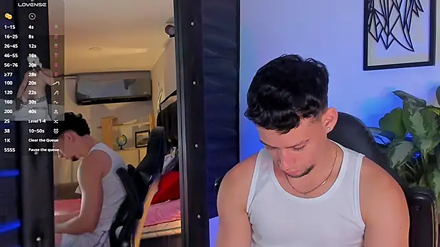 JadeSmiith  online show from 6, 11, 2025