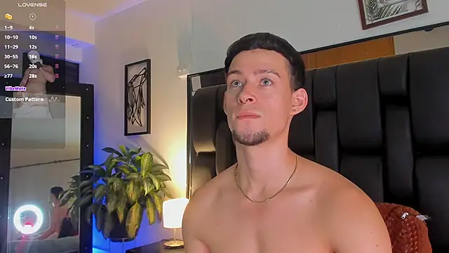 JadeSmiith  online show from 25, 9, 2025