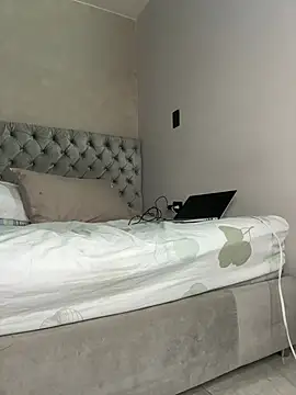 Sarasweet sex online show from 9, 7, 2026