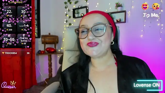 Gia Nahomi online show from 19, 3, 2026