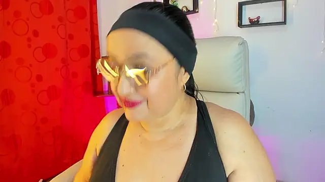 Snapshot of Gia_Nahomi chatting on 7, 2, 2026 Gia Nahomi online show from 7, 2, 2026