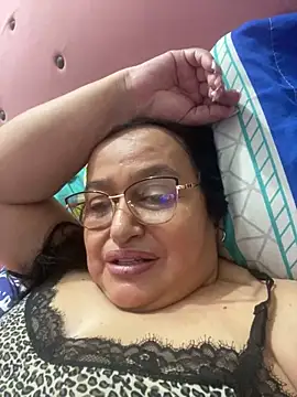 Gia Nahomi online show from 15, 3, 2025