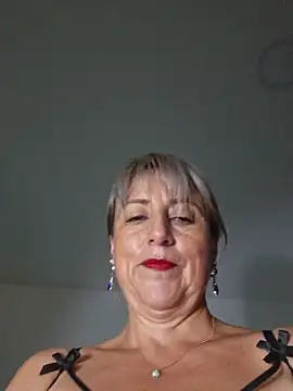 almaluna7 online show from 19, 10, 2025