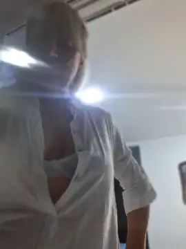 almaluna7 online show from 3, 4, 2026