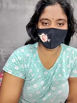 Snapshot of Hot_Maleka chatting on 23, 9, 2025 Hot Maleka online show from 23, 9, 2025