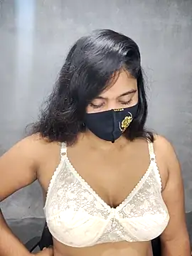 Snapshot of Hot_Maleka chatting on 14, 9, 2025 Hot Maleka online show from 14, 9, 2025