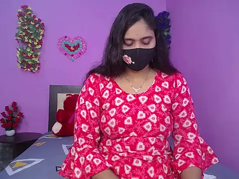 Snapshot of Hot_Maleka chatting on 31, 10, 2025 Hot Maleka online show from 31, 10, 2025