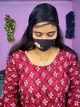 Snapshot of Hot_Maleka chatting on 10, 11, 2025 Hot Maleka online show from 10, 11, 2025