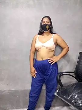 Snapshot of Hot_Maleka chatting on 11, 9, 2025 Hot Maleka online show from 11, 9, 2025