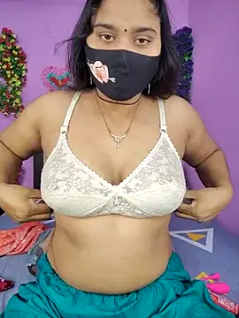 Snapshot of Hot_Maleka chatting on 27, 11, 2025 Hot Maleka online show from 27, 11, 2025