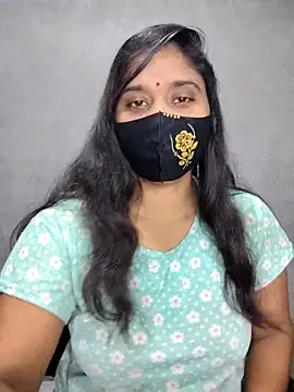 Snapshot of Hot_Maleka chatting on 12, 9, 2025 Hot Maleka online show from 12, 9, 2025