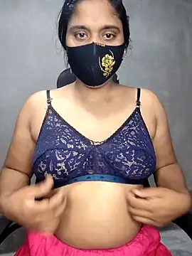 Snapshot of Hot_Maleka chatting on 11, 9, 2025 Hot Maleka online show from 11, 9, 2025