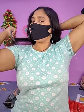 Snapshot of Hot_Maleka chatting on 1, 12, 2025 Hot Maleka online show from 1, 12, 2025