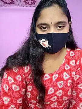 Snapshot of Hot_Maleka chatting on 7, 10, 2025 Hot Maleka online show from 7, 10, 2025