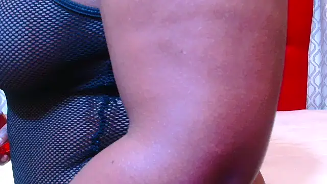 Snapshot of sexychocolatbox10 chatting on 23, 9, 2025 sexychocolatbox10 online show from 23, 9, 2025