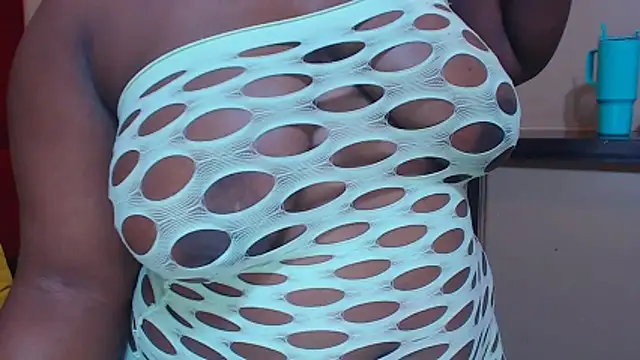 sexychocolatbox10 online show from 6, 3, 2026