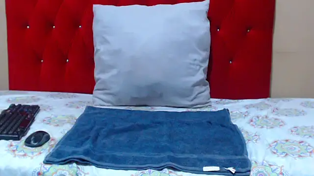 Snapshot of sexychocolatbox10 chatting on 29, 9, 2025 sexychocolatbox10 online show from 29, 9, 2025