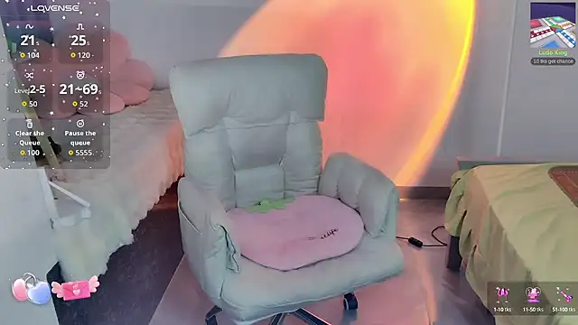 Ailisha66 online show from 27, 9, 2025