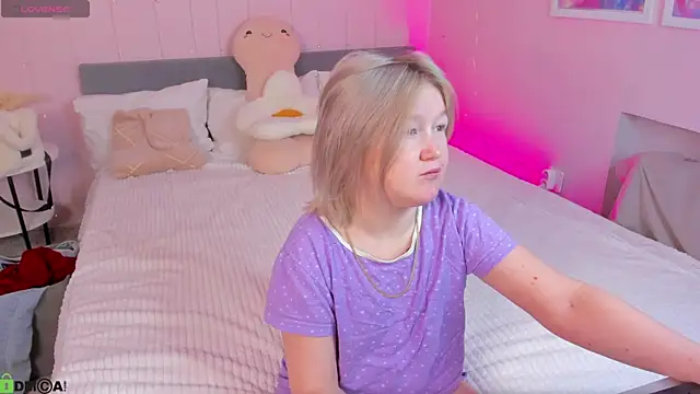 Sara Robinson online show from 21, 4, 2026