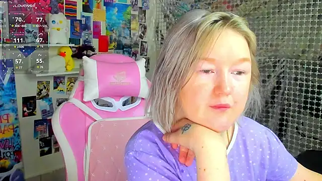 Sara Robinson online show from 4, 4, 2026