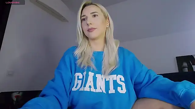 KhloeK online show from 6, 11, 2025