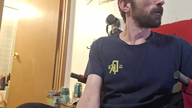 Snapshot of SlammyDjr chatting on 1, 7, 2026 SlammyDjr online show from 1, 7, 2026