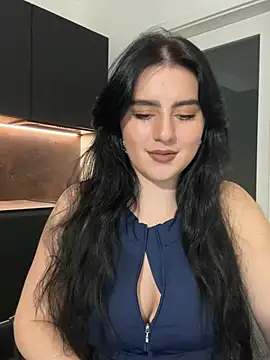 Snapshot of Evelyn___Sweet chatting on 7, 5, 2026 Evelyn Sweet online show from 7, 5, 2026